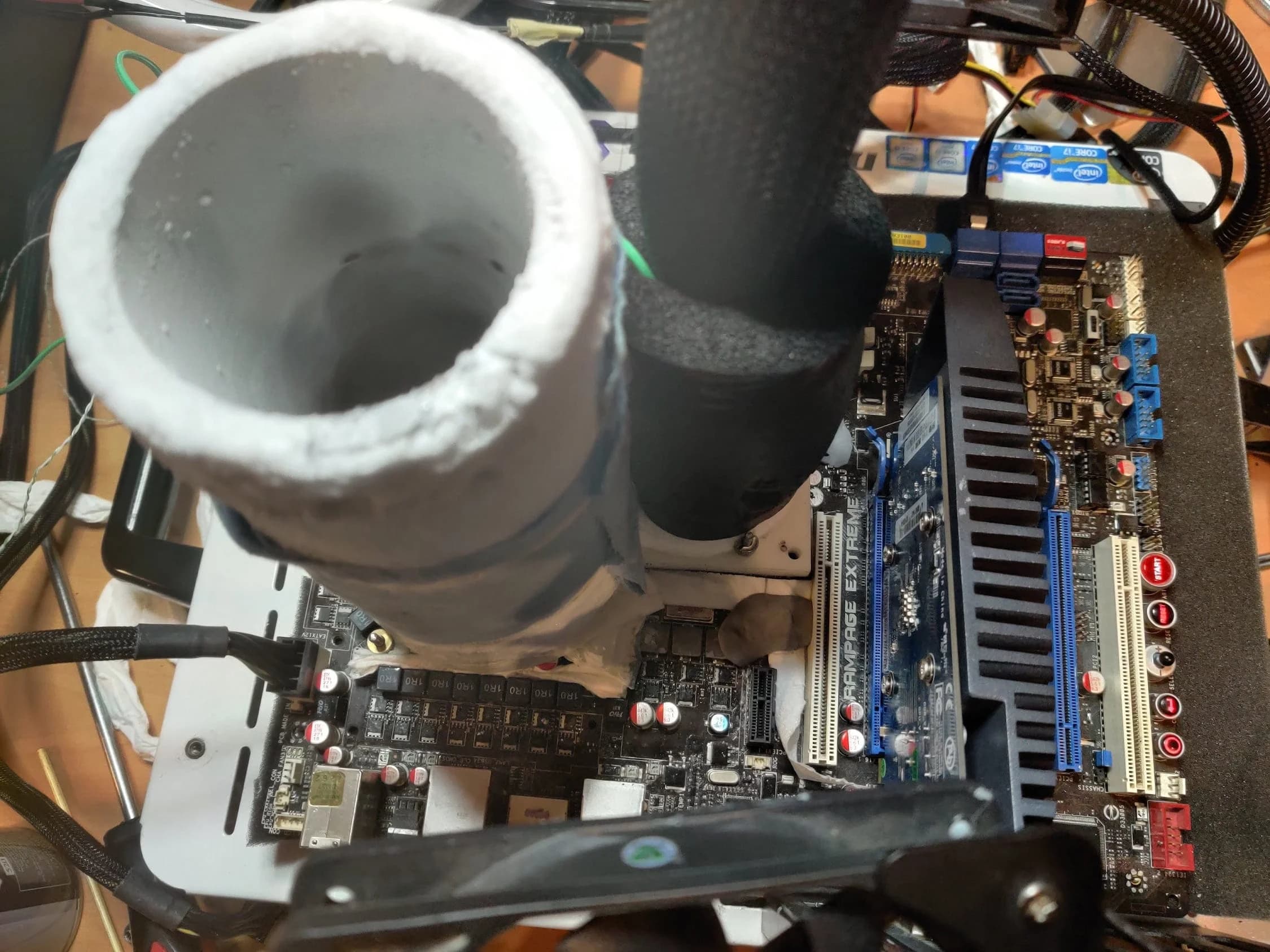 OGS sets two records with Core 2 Duo E8500 processor