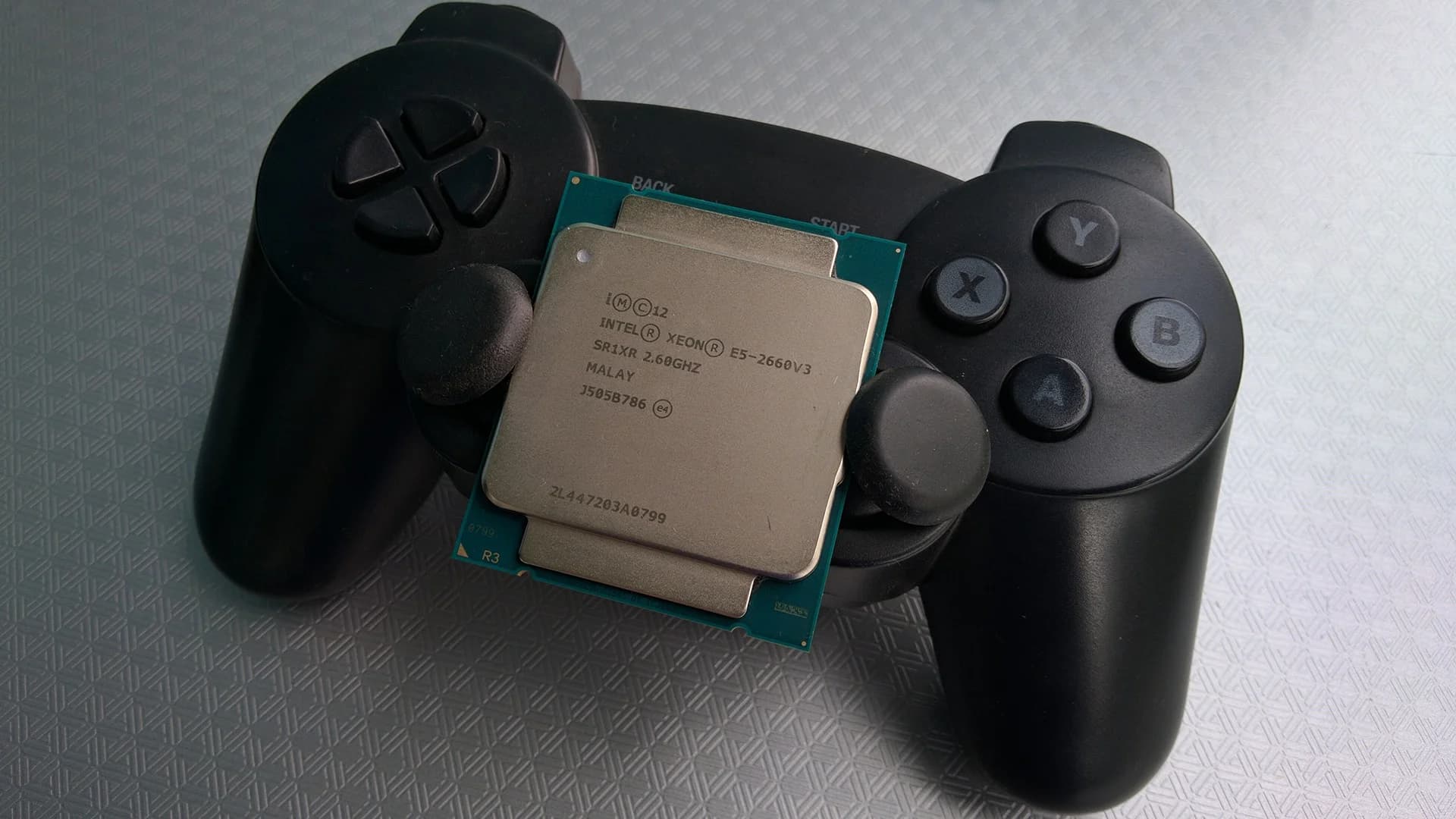 Тестування 10-ядерного процесора Intel Xeon E5-2660 v3 у сучасних іграх